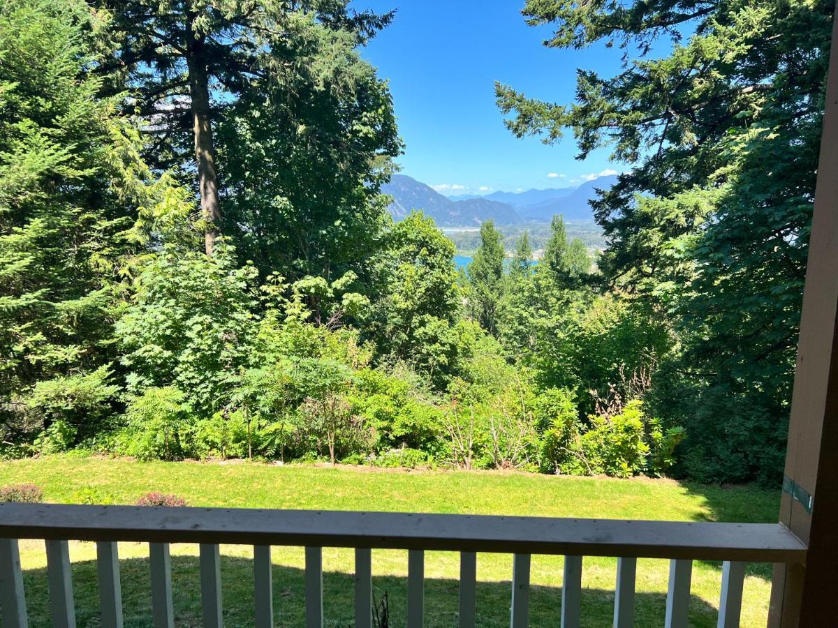 Chilwack Mountain One Bedroom Chilliwack Buitenkant foto